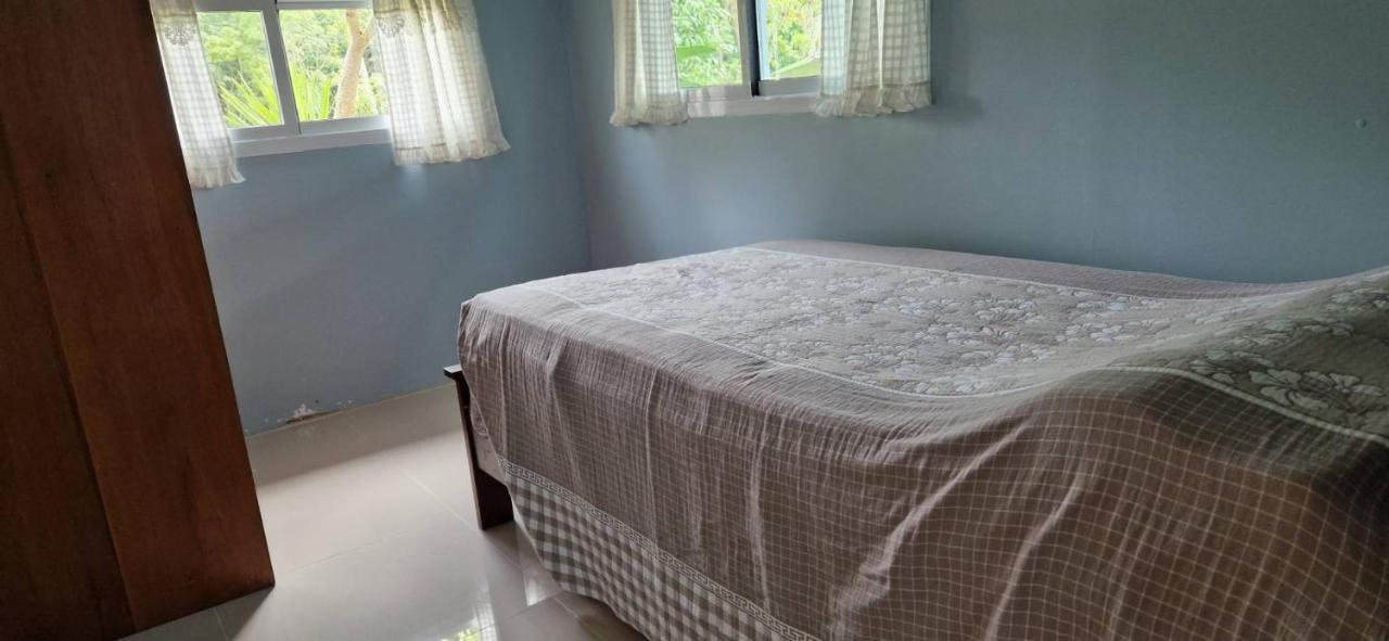 Mana Pool House Bed & Breakfast Chiang Rai Exterior photo